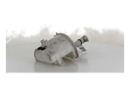 Sprinklertank TOYOTA YARIS (_P1_) 1.0 (SCP10_, SCP10R) (65 hp) 30632839