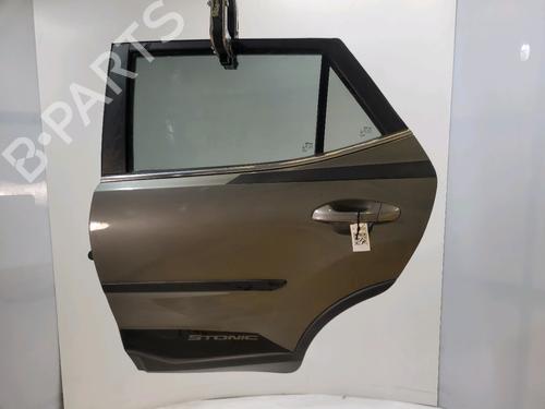 Used Left rear door Left rear door 37228932 37228932