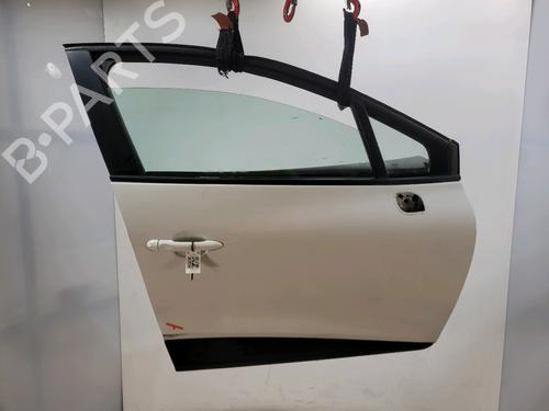 right-front-door-renault-clio-iv-bh_-2012-2013-2014-2015-2016-2017-2018-2019-2020-2021-32378893 main image