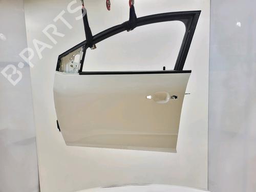 Used Left front door Left front door DACIA SANDERO III 1.0 SCe 65 (67 hp) 36007026 36007026