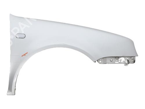 Guarda-lamas direito VW GOLF IV (1J1) 1.9 TDI (90 hp) 33033439