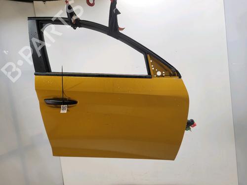 Puerta delantera derecha PEUGEOT 208 II (UB_, UP_, UW_, UJ_) 1.2 PureTech 75 (75 hp) 31699821