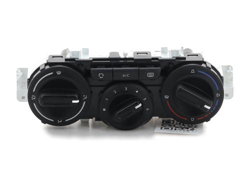 Used Climate control CITROËN C3 / C3 ORIGIN III (SX) 1.6 BlueHDi 75 (75 hp) 25128342
