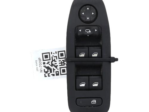 Used Left front window switch Left front window switch PEUGEOT 2008 I (CU_) 1.6 VTi (120 hp) 33745305 33745305