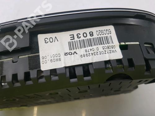 Instrument cluster VW POLO IV (9N_, 9A_) 1.2 12V | BP11739874C47