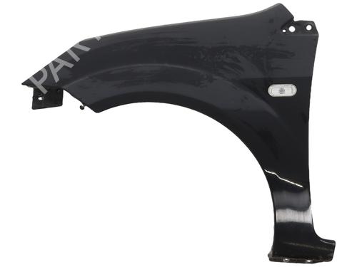 Guarda-lamas esquerdo FORD FIESTA V (JH_, JD_) 1.4 TDCi (68 hp) 31142304