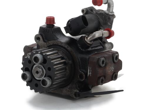 Used Injection pump AUDI A3 Sportback (8PA) 1.6 TDI (105 hp) 29902887