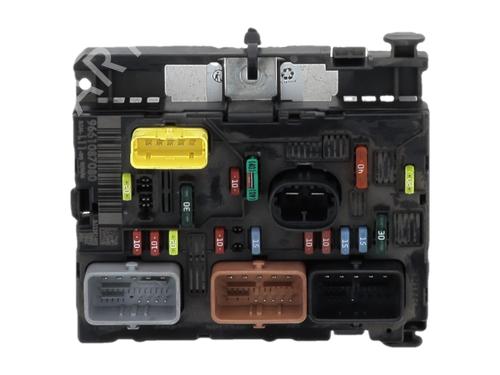 Fuse box PEUGEOT 307 Break (3E) 1.6 HDi 110 | BP40619199E1 - Image 2