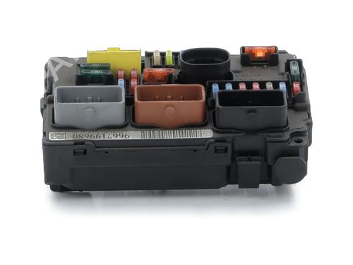 Used Fuse box Fuse box CITROËN DS3 (SA_) 1.6 THP 155 (156 hp) 33332381 33332381