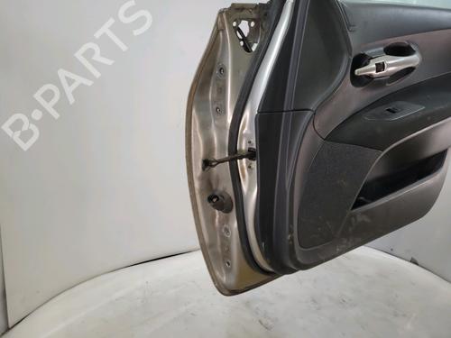 Right front door TOYOTA AURIS (_E15_) 1.4 D-4D (NDE150_, NDE150R) | BP29702270C3 