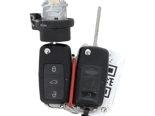 Used Ignition barrel VW TOURAN (1T1, 1T2) 2.0 TDI 16V (140 hp) 30842541