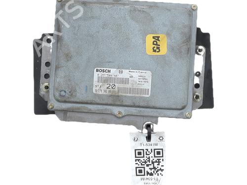 engine-control-unit-ecu-peugeot-406-coupe-8c-1997-1998-1999-2000-2001-2002-2003-2004-2005-36659792 main image