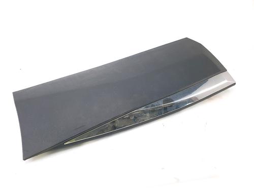 Used Door moulding trim PEUGEOT 3008 II SUV (MC_, MR_, MJ_, M4_) 2.0 BlueHDi 150 (MJAHXH, MJAHXV, MJAHXG, MJAHSH, MJAHRH,... (150 hp) 27912851