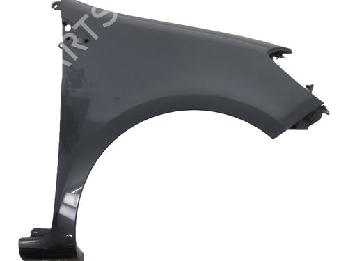 Forskærm Højre RENAULT CLIO III (BR0/1, CR0/1) 1.4 16V (98 hp) 33165888