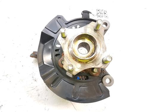 Used Right front steering knuckle SUZUKI BALENO (FW, EW) 1.2 Hybrid (A1K412) (90 hp) 13681367