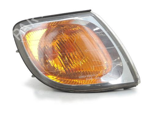 Used Right front indicator HYUNDAI TRAJET (FO) 2.0 CRDi (113 hp) 29443552