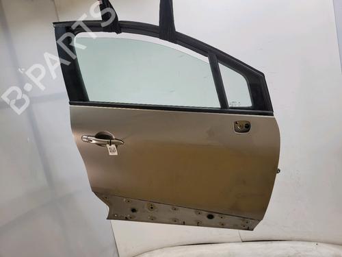 Dør høyre foran Dør høyre foran RENAULT CAPTUR I (J5_, H5_) 1.2 TCe 120 (118 hp) 34177495 34177495