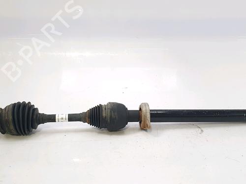 Right front driveshaft MERCEDES-BENZ CLA Shooting Brake (X117) CLA 200 CDI / d (117.908) | BP28573578M39