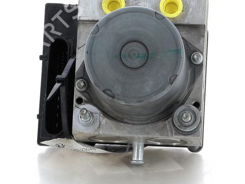 Used ABS pump NISSAN QASHQAI I (J10, NJ10) 2.0 dCi (150 hp) 19517279