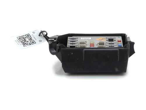 Used Fuse box RENAULT CLIO III (BR0/1, CR0/1) 1.2 16V (BR02, BR0J, BR11, CR02, CR0J, CR11) (75 hp) 29702079