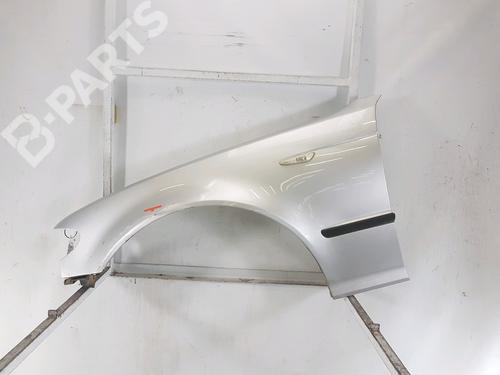 Used Right front fenders Right front fenders BMW 3 (E46) 320 d (150 hp) 10511082 10511082