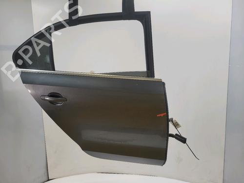 Used Right rear door Right rear door 38679394 38679394