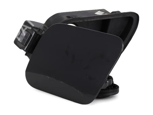 Fuel flap PEUGEOT 2008 II (UD_, US_, UY_, UJ_, UR_, UC_) 1.2 PureTech 130 (USHNS, URHNS) | BP30827919C131