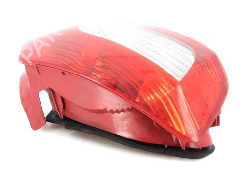 Left taillight PEUGEOT 407 (6D_) 2.0 HDi (6DRHRH) | BP24707867C34 