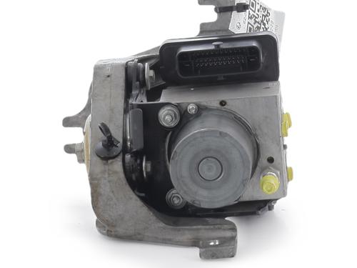 Módulo de ABS Módulo de ABS RENAULT ZOE (BFM_) ZOE (92 hp) 39898808 39898808