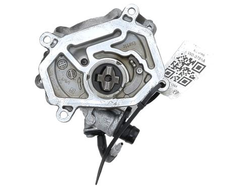 Used Vacuum pump MERCEDES-BENZ A-CLASS (W176) A 45 AMG 4-matic (176.052) (360 hp) 28207567