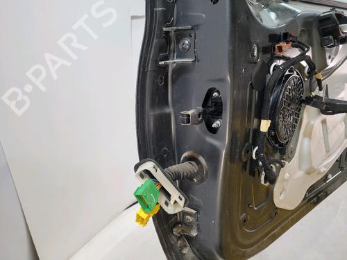 Right front door PEUGEOT 208 I (CA_, CC_) 1.2 VTI 82 | BP27354092C3
