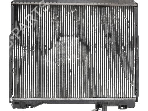 Used Water radiator Water radiator 37751610 37751610