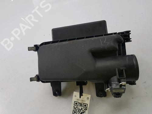 Used Air filter box TOYOTA YARIS (_P9_) 1.33 VVT-i (NSP90_, NSP90R) (100 hp) 23557440