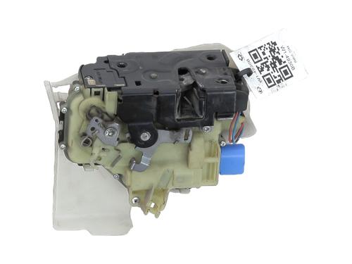 Used Front right lock VW TRANSPORTER T5 Van (7HA, 7HH, 7EA, 7EH) 2.5 TDI (130 hp) 28506353