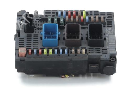 Scatola Fusibili PEUGEOT 508 SW I (8E_) 2.2 HDi (204 hp) 31797239