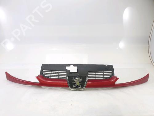 Used Grille PEUGEOT 206 Hatchback (2A/C) 1.4 i (75 hp) 27269182