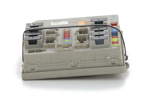 Used Fuse box RENAULT CLIO III (BR0/1, CR0/1) [2005-2014]  27914156