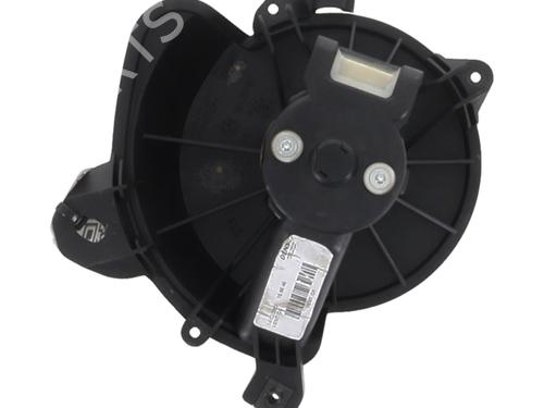 Used Heater blower motor FIAT GRANDE PUNTO (199_) 1.3 D Multijet (75 hp) 29390301