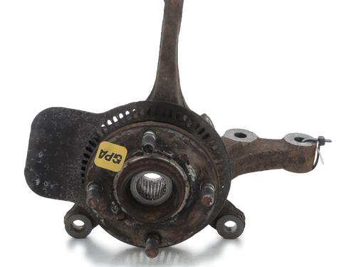 Used Right front steering knuckle Right front steering knuckle SUZUKI SWIFT IV (FZ, NZ) 1.2 4x4 (AZH412, ZD72S) (94 hp) 33532863 33532863