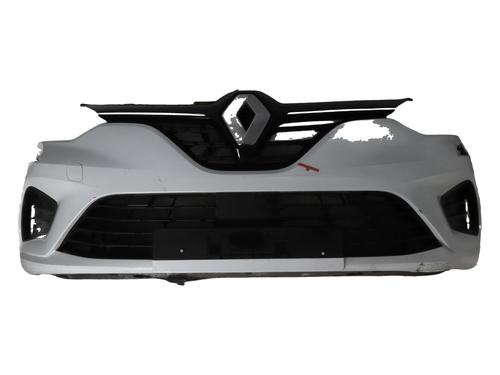 Used Front bumper RENAULT CLIO V (B7_) 1.0 TCe 90 (B7MT) (91 hp) 31141891