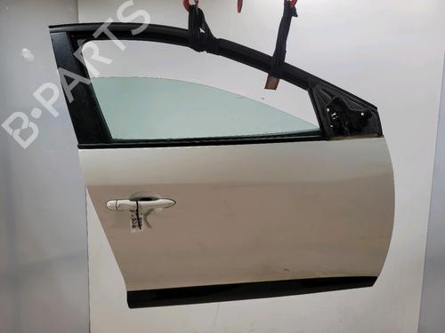 right-front-door-renault-megane-iii-hatchback-bz01_-b3_-2008-33033792 main image