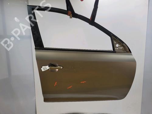 Used Right front door KIA CEE'D Hatchback (ED) [2006-2012]  27511078