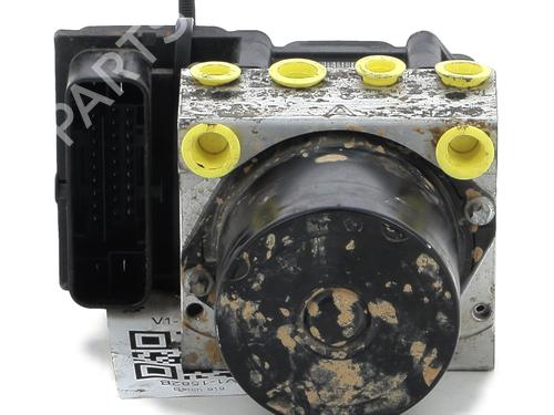 Used ABS pump VW POLO (9N_, 9A_) 1.4 TDI (70 hp) 26313211