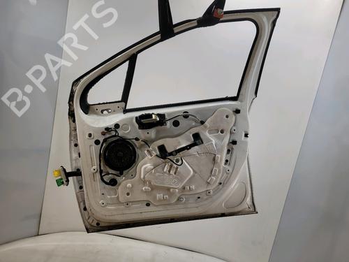Right front door PEUGEOT 208 I (CA_, CC_) 1.2 PureTech 82 | BP29762275C3