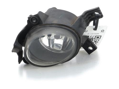 Used Left front fog light Left front fog light AUDI A4 B7 (8EC) 1.9 TDI (116 hp) 33420560 33420560