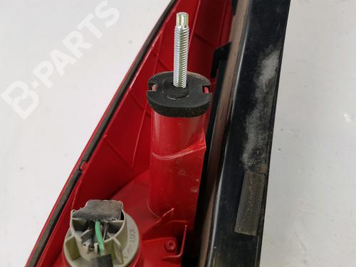 Right taillight FORD MONDEO III Turnier (BWY) 2.0 16V TDDi / TDCi | BP11120233C35 