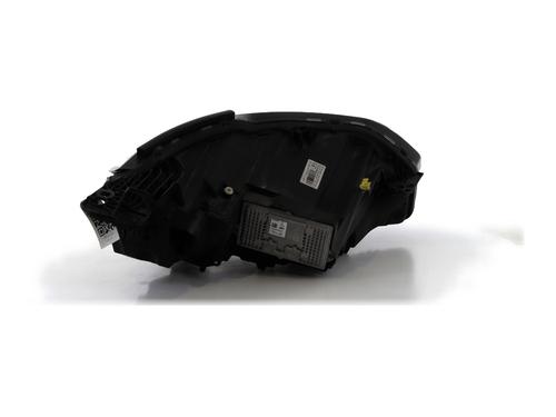 Left headlight PEUGEOT 3008 II SUV (MC_, MR_, MJ_, M4_) 1.5 BlueHDi 130 | BP29623870C28 