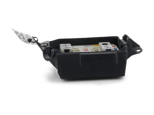 Caja reles / fusibles Caja reles / fusibles 38031348 38031348