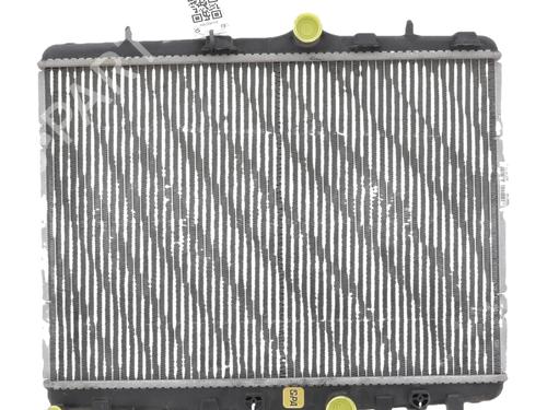 Used Water radiator Water radiator 39608081 39608081
