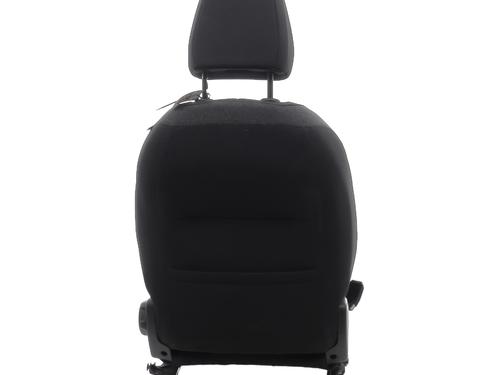 Left front seat PEUGEOT 208 II (UB_, UP_, UW_, UJ_) 1.2 PureTech 75 | BP29902945C15